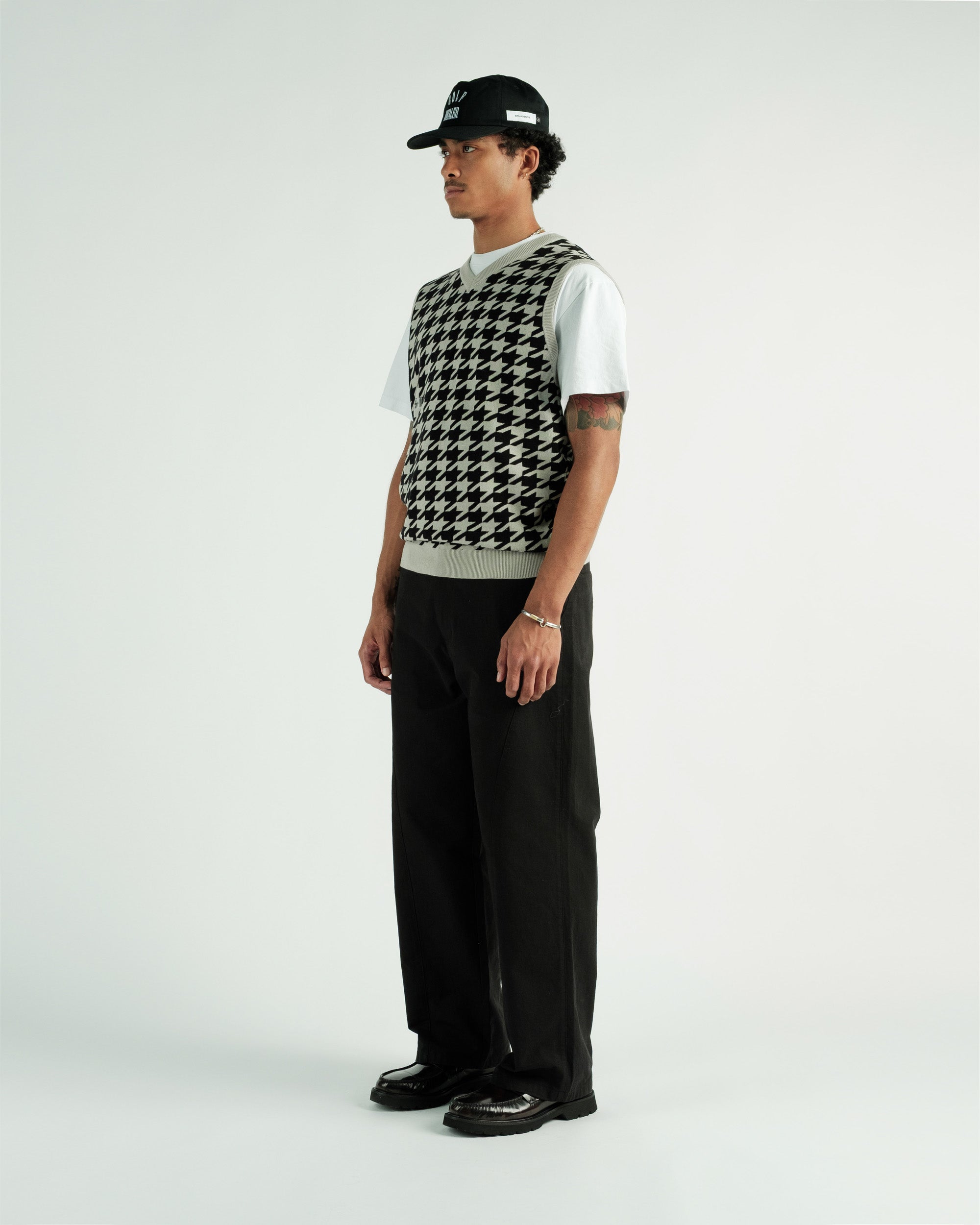 Students Golf - Layne Houndstooth Sweater Vest