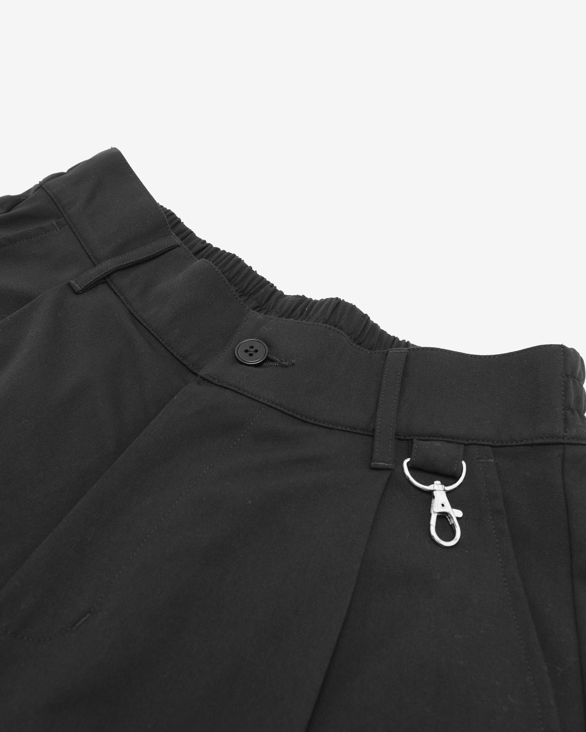 Calculus Standard Pleated Shorts
